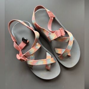 Women’s Chaco Sandals- 9